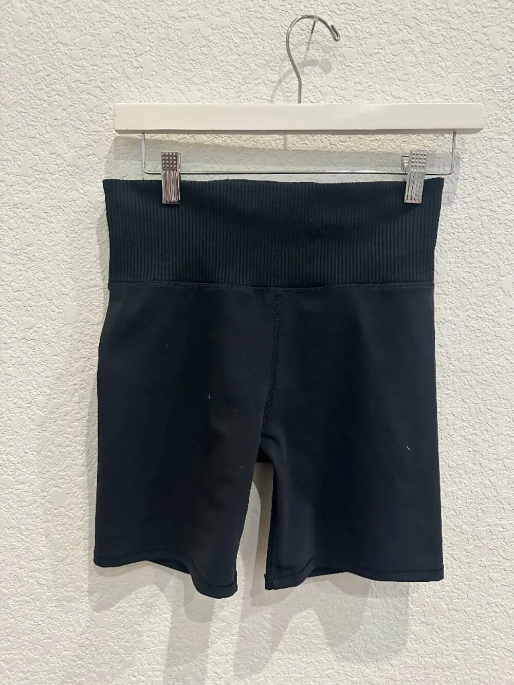 Black Vuori Bike Shorts with High Waist Ribbed Waistband, Small